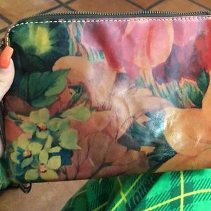 Patricia Nash wristlet
